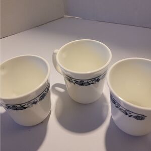 Vintage Corning Ware Blue floral union old Town lot of 3 coffee cup white